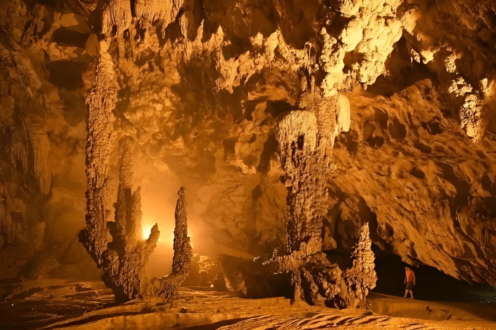 Mo Luong Cave Underground Karst Chambers Mai Chau